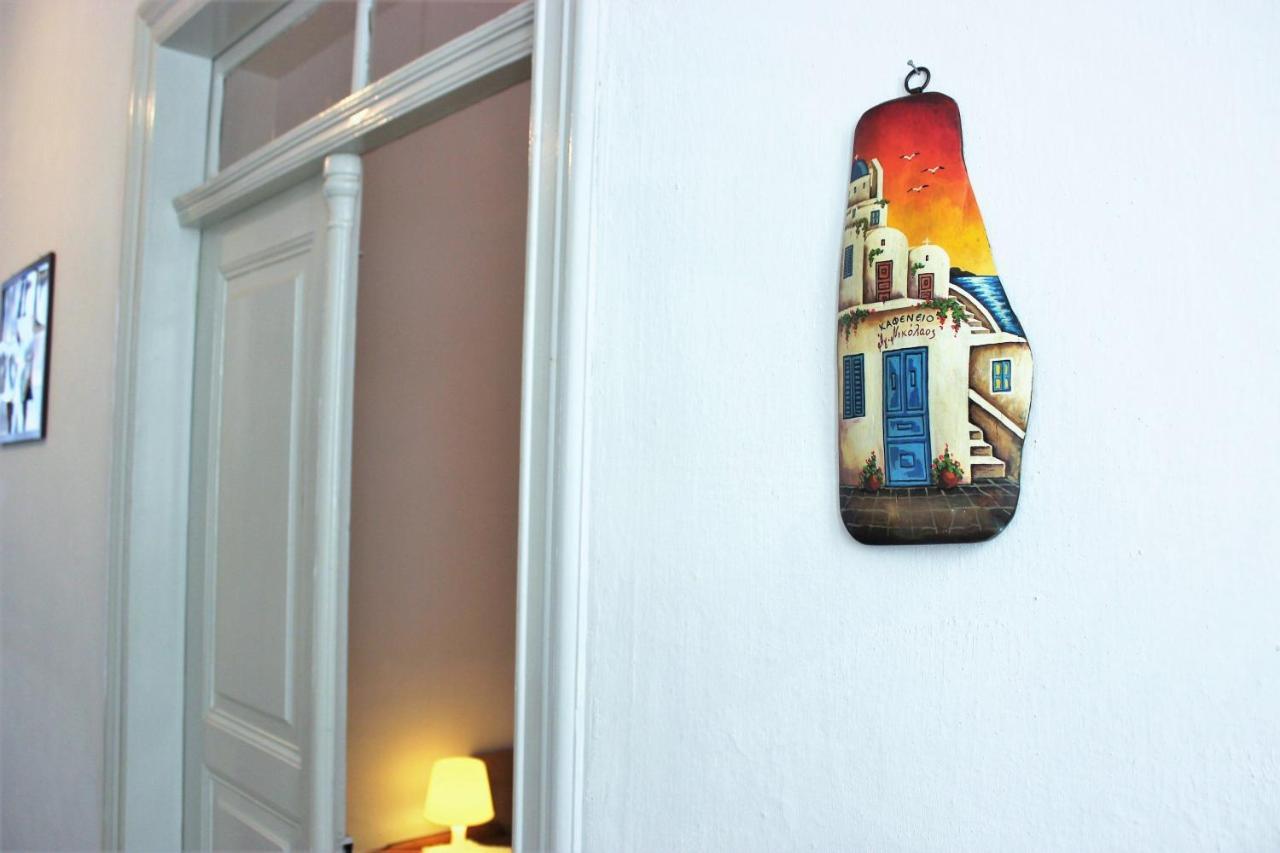 Marika's Traditional House Apartment *